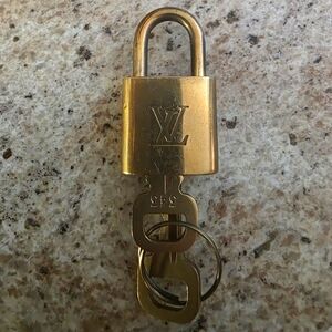 Louis Vuitton Authentic Lock and Key #343